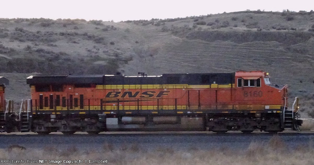 BNSF 8160